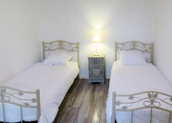 بيت للعطل Auceloun By Interhome Nassiet